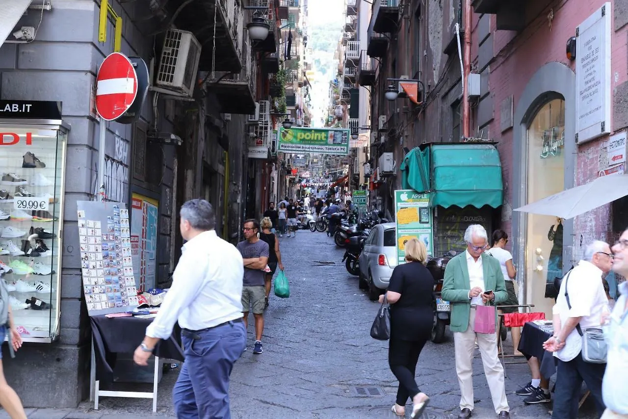 B&B Pisadog Naples 2*,  Italie