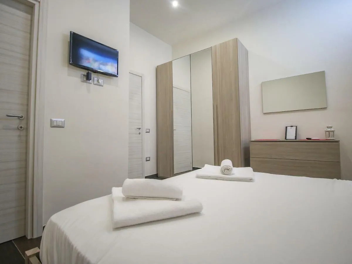 B&B Pisadog Naples 2*,