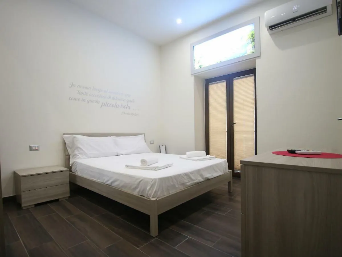 B&B Pisadog Neapol 2*,  Itálie