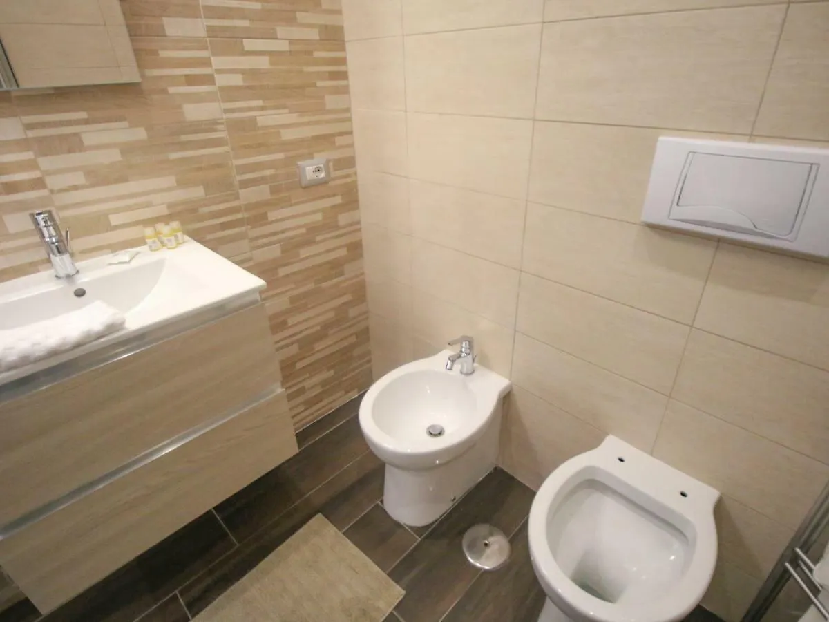 Penzion B&B Pisadog Neapol